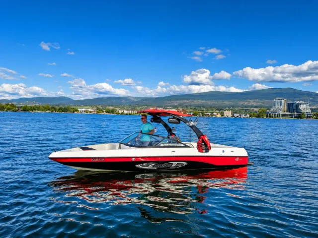 22ft Malibu Bowrider